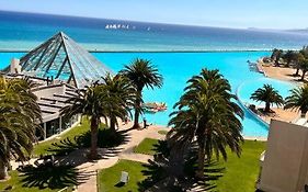 San Alfonso Del Mar, Edificio El Faro, Algarrobo.